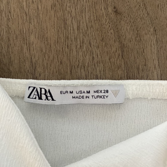 white crossover crop top - Picture 2 of 2